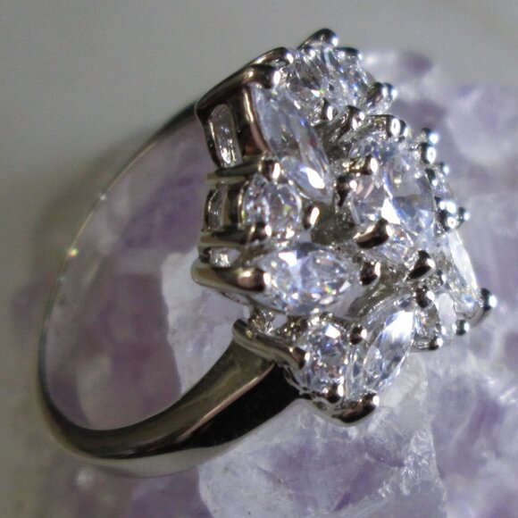 Flower Cubic Zirconia Cocktail Ring - Picture 3 of 5